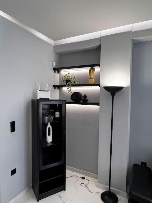 Luxurious, Spacious, Modern, Fully Renovated Apartment Close To Acropolis, Koukaki, Metro Station "Sygrou-Fix" Athènes Extérieur photo