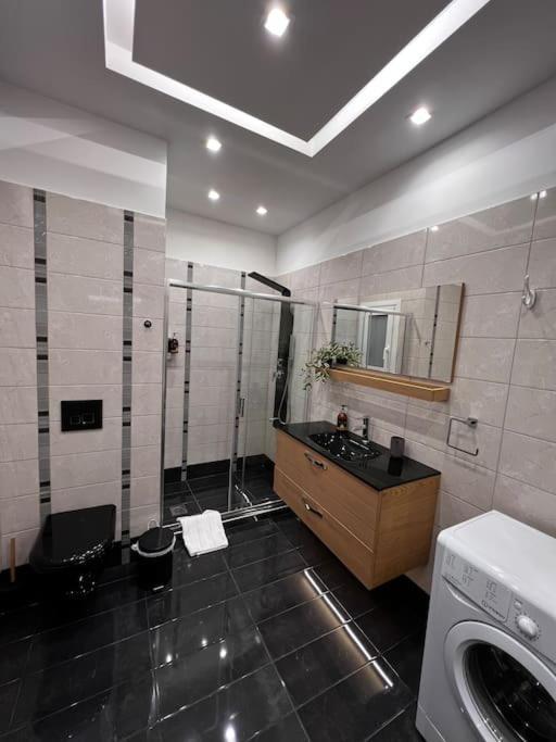 Luxurious, Spacious, Modern, Fully Renovated Apartment Close To Acropolis, Koukaki, Metro Station "Sygrou-Fix" Athènes Extérieur photo